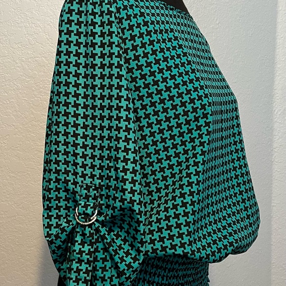 MICHAEL Michael Kors Wicked Green and Black Houndstooth Blouse EUC - Picture 3 of 6